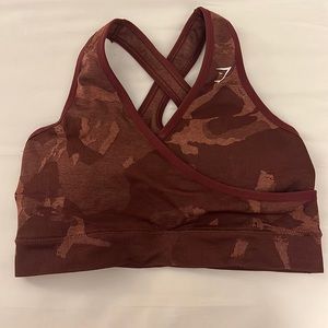 Like new Gymshark adapt camo sports bra red maroon